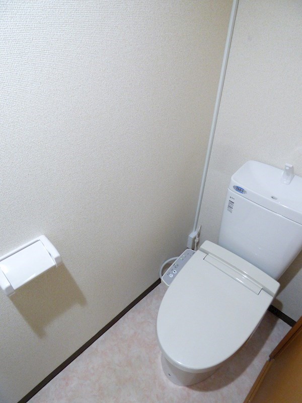 トイレ　別部屋参考写真