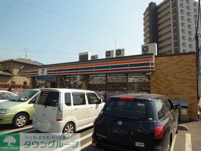 コンビニ　セブンイレブン八潮垳店（コンビニ）まで381m