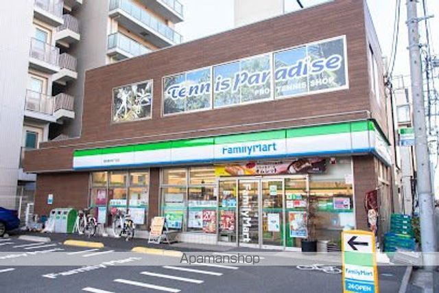 コンビニ　ファミリーマート墨田亀沢四丁目店（コンビニ）まで126m