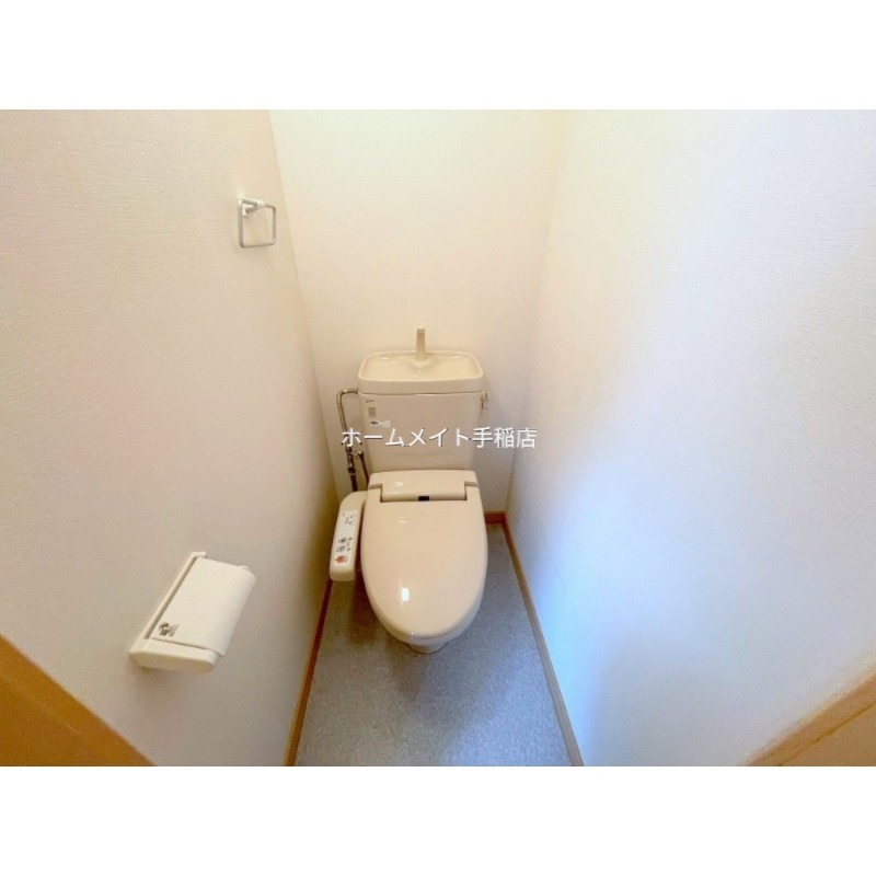 ハイネス前田213のトイレ写真