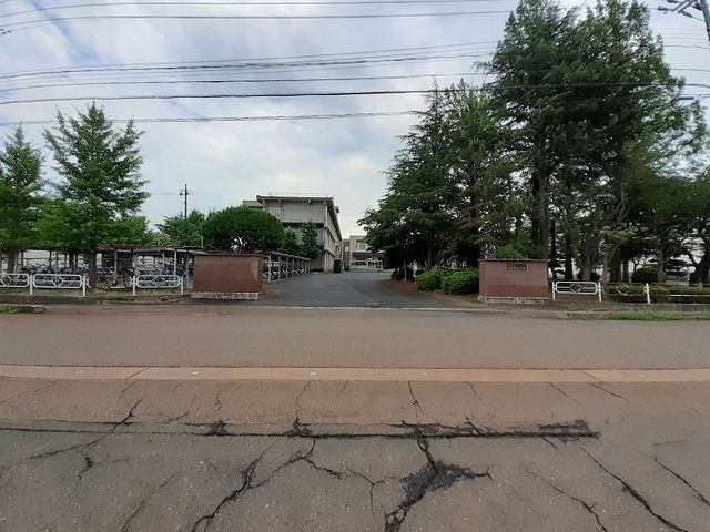 中学校　新潟市立新津第五中学校（中学校）まで3700m