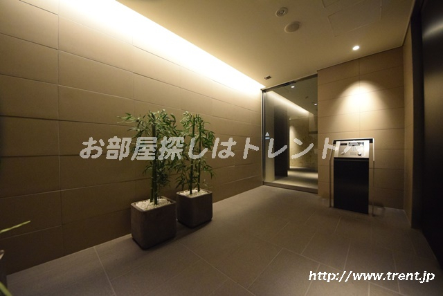 ＪＲ総武線快速 新日本橋駅 徒歩3分 14階建 築14年の外観写真