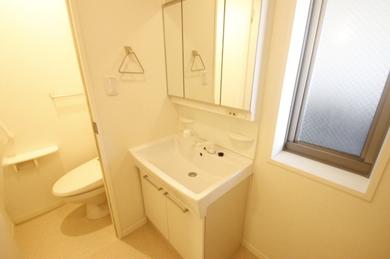 洗面設備　※別部屋の写真です