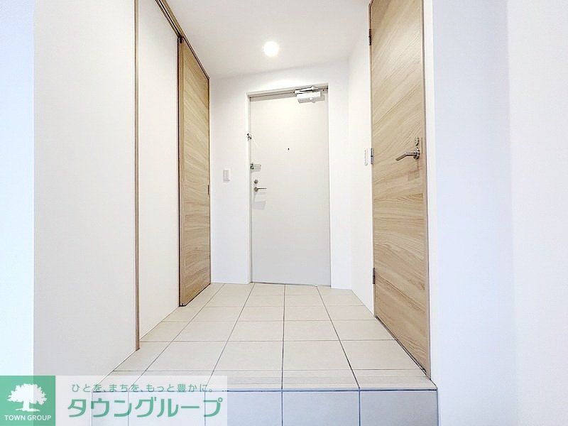 玄関　お部屋探しは株式会社　タウンハウジング　までお気軽にお問合…