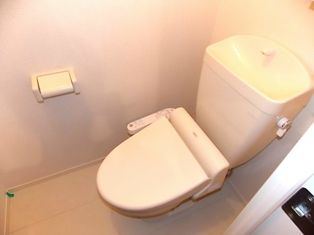 フルールさくらのトイレ写真