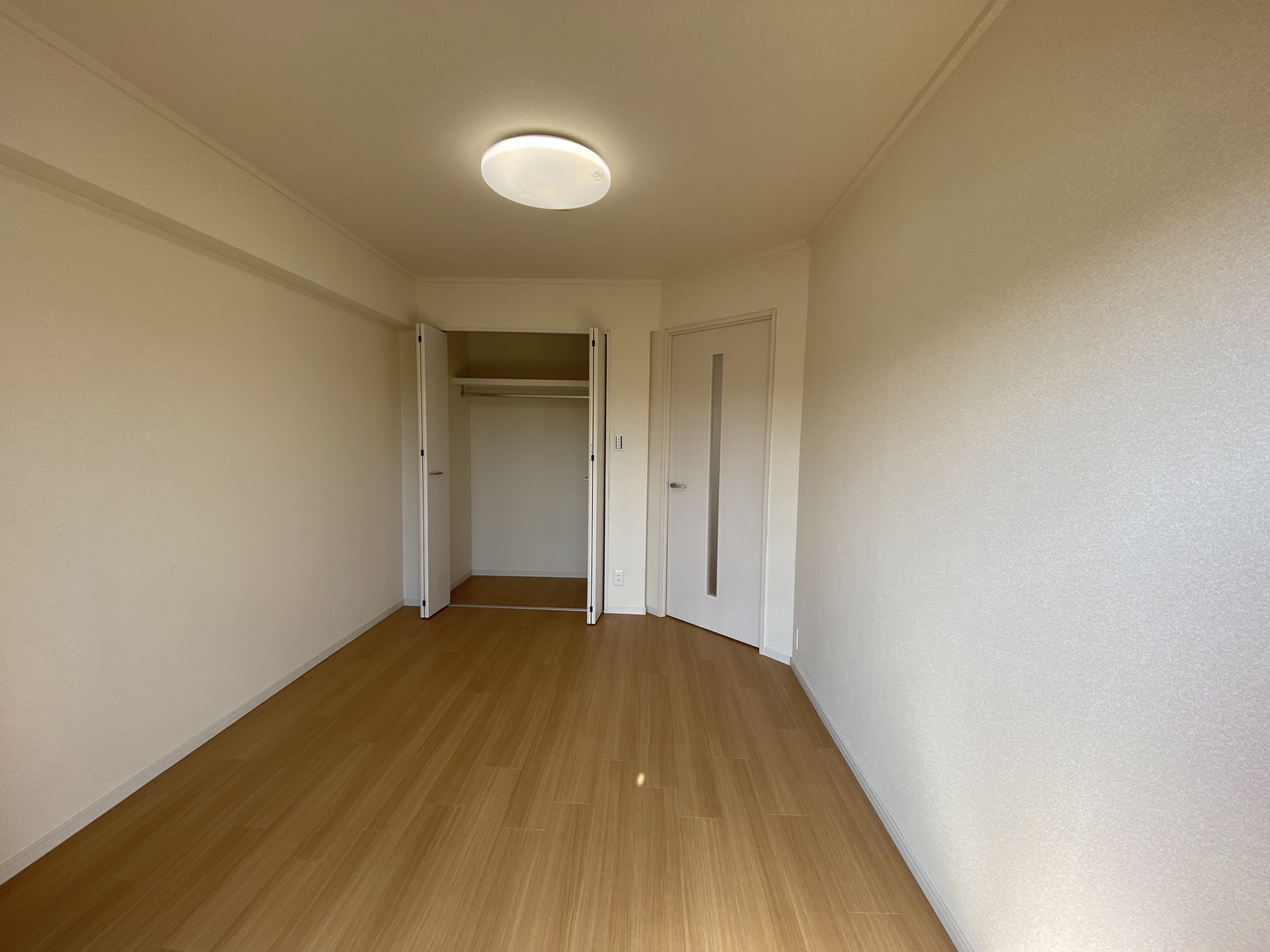 バンベール北川の居間写真