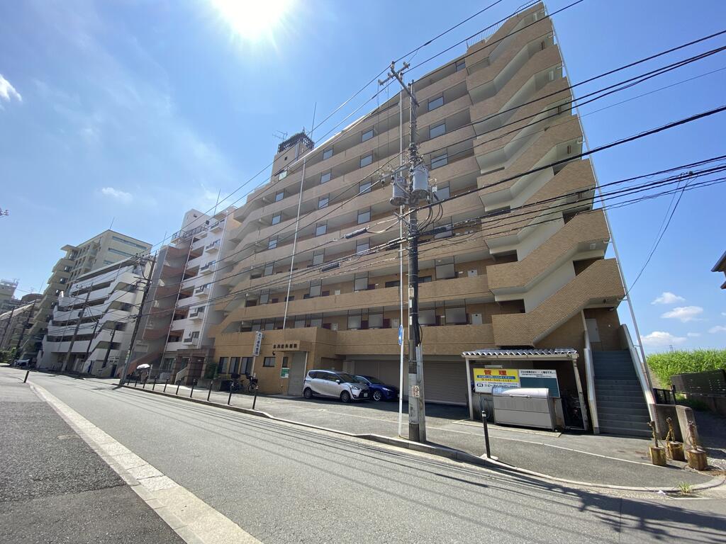 バンベール北川の外観写真
