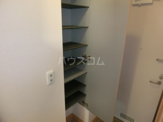 パークヒル櫻山 IIの玄関写真