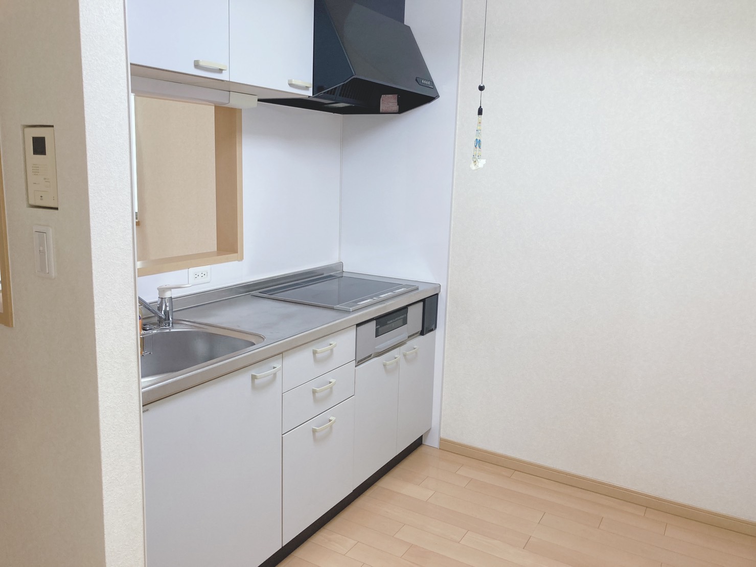 楠葉美咲一戸建のキッチン写真