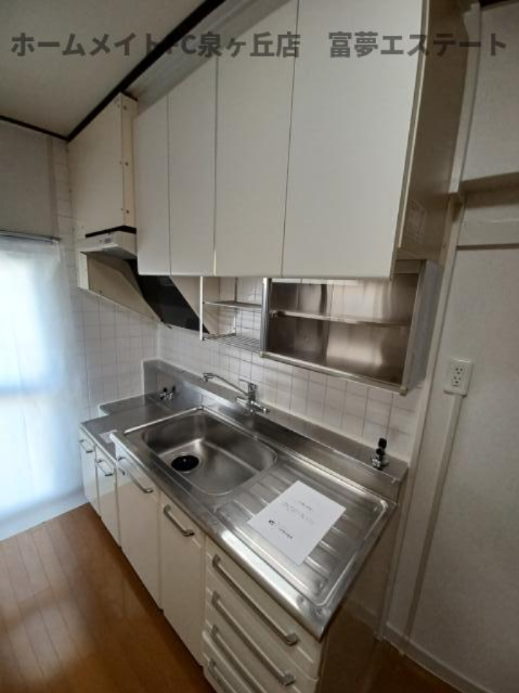 泉北茶山台三丁22-2号棟のキッチン写真