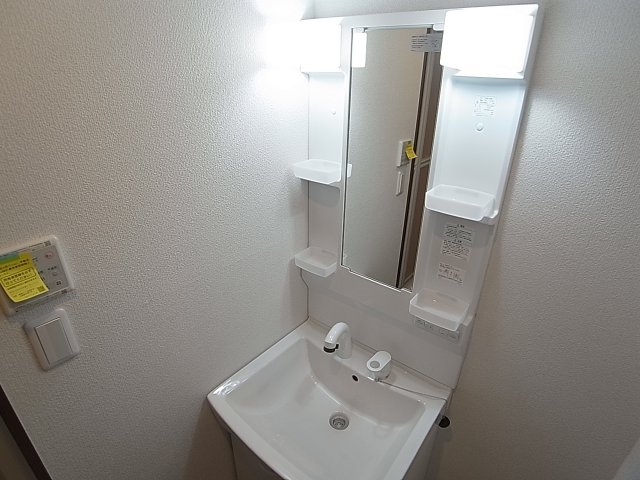洗面設備　シャンプードレッサー