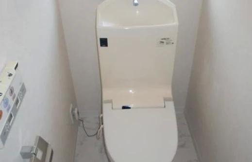 東京メトロ千代田線 代々木上原駅 徒歩12分 8階建 築23年のトイレ写真