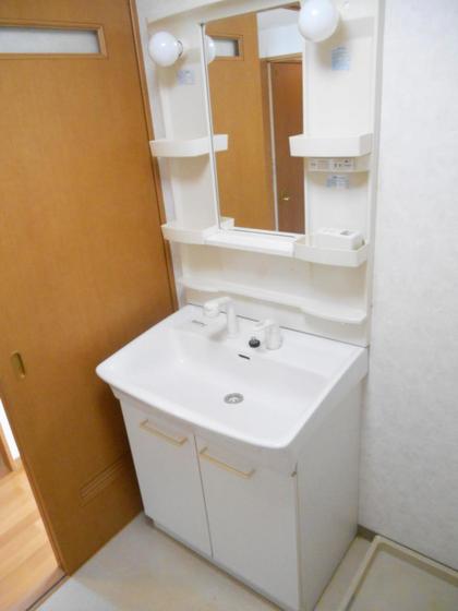 洗面設備　他号室のお写真です