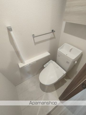 ＪＲ東海道本線 千里丘駅 徒歩7分 3階建 築1年のトイレ写真