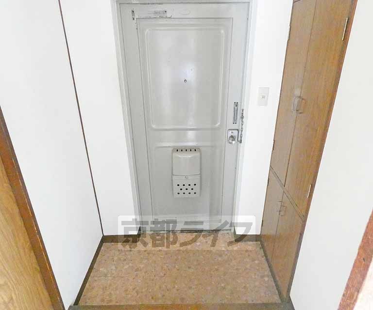 玄関　玄関です。