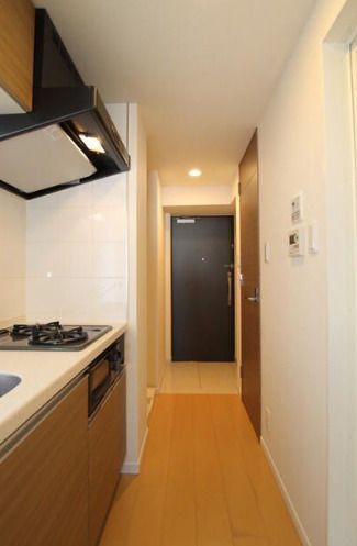 玄関　※別部屋参考写真