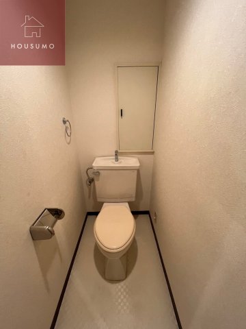 トイレ　清潔感のあるトイレです
