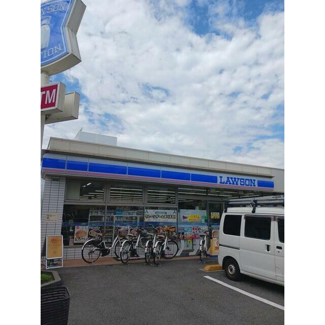 コンビニ　ローソン（コンビニ）まで57m