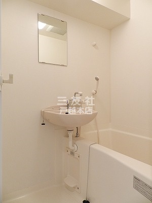 バス・シャワールーム　※同建物別部屋