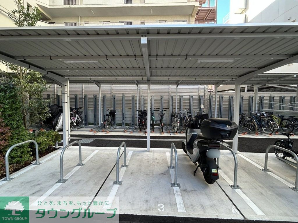 その他設備　バイク置場・駐輪場
