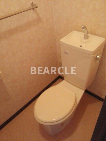 トイレ　シンプルで使いやすいトイレです