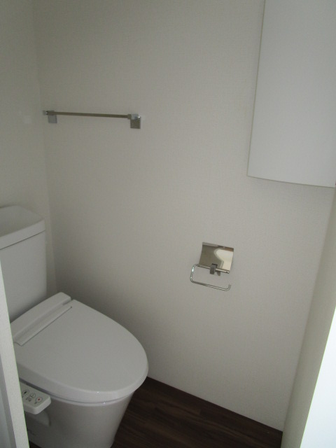 トイレ　コンパクトで使いやすいトイレです