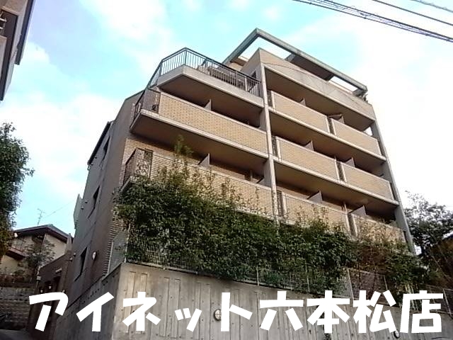 建物外観　最寄り駅徒歩6分圏内の人気マンションです