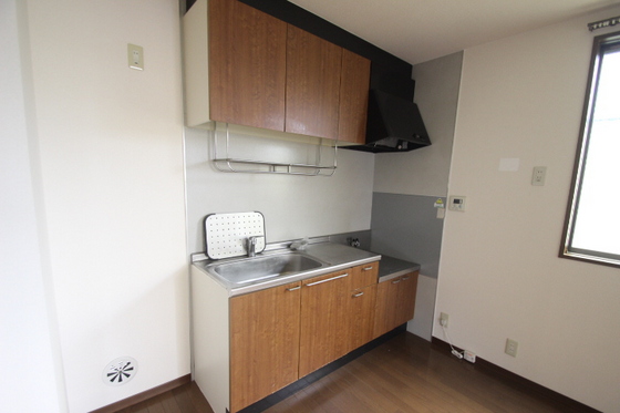 キッチン　※別部屋の写真です