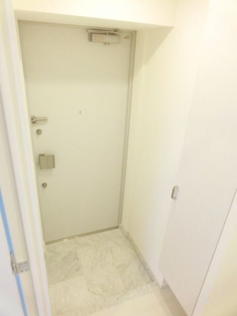 玄関　玄関スペース