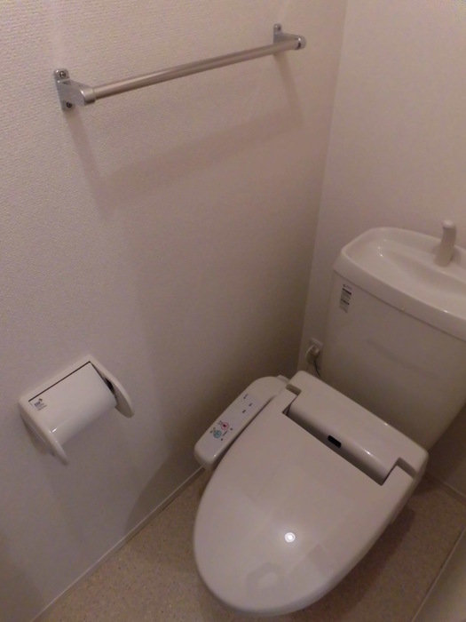 トイレ　トイレもきれいです