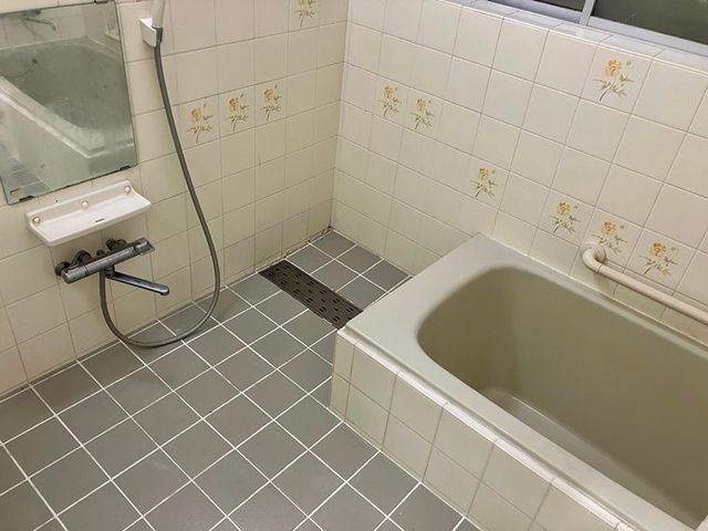 バス・シャワールーム