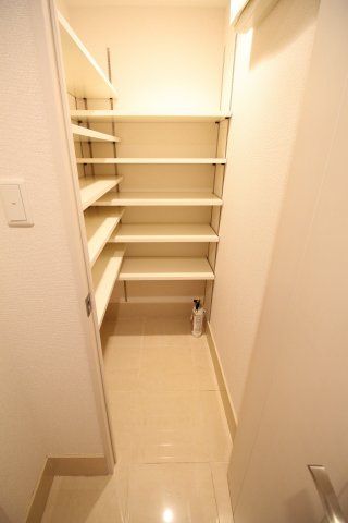 玄関　別タイプ参考写真　パークグレイス駒込　豊島区駒込4