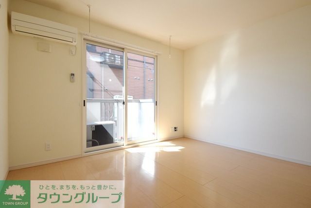 モナリエ稲荷町の居間写真