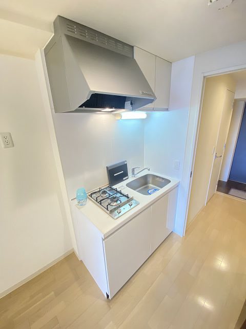 キッチン　コンパクトなキッチンで掃除もラクラク