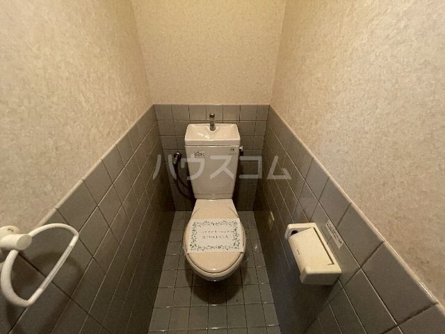 【豊中市庄内宝町のアパートのトイレ】
