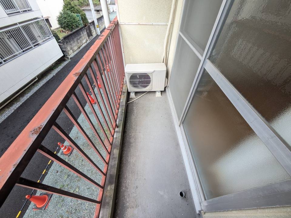 バルコニー　バルコニー