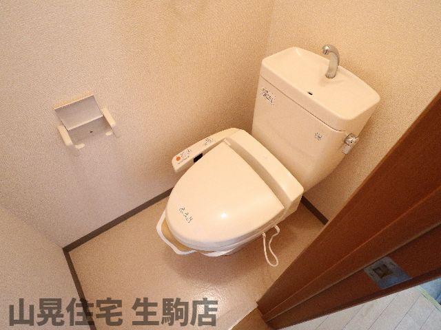 トイレ　ゆったりとした空間のトイレです
