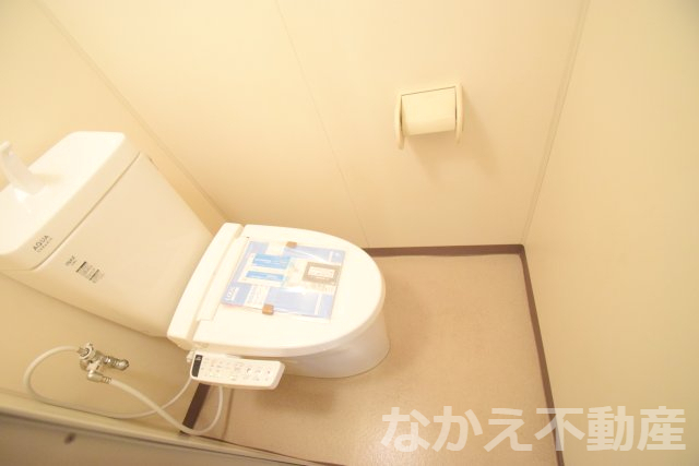 【小松島市小松島町のマンションのトイレ】