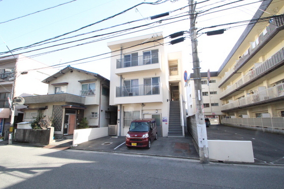 広島市西区己斐西町のマンションの建物外観