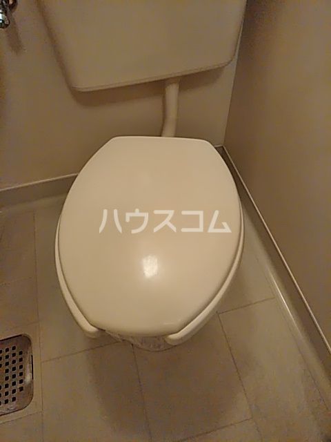 【江戸川区西小岩のマンションのトイレ】