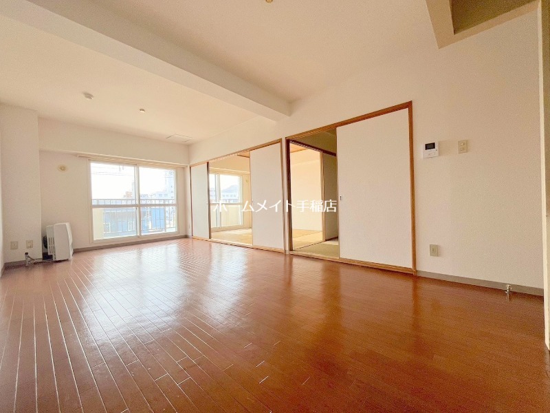 居室・リビング　明るいリビング♪