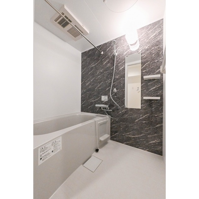 バス・シャワールーム　暖房機能