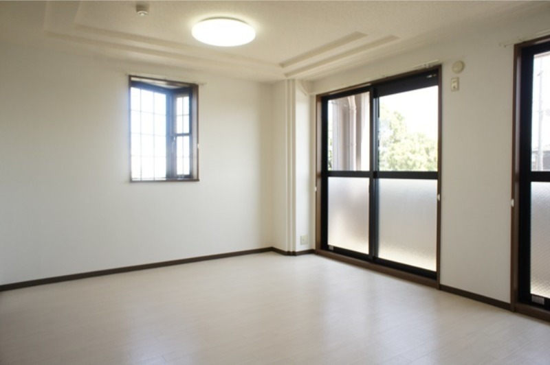 居室・リビング　図面と現状に相違がある場合には現状を優先