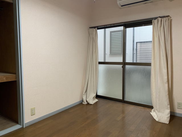 居室・リビング　同仕様