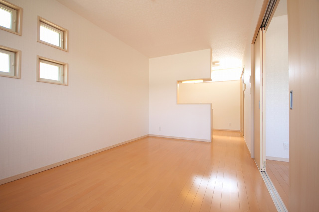 居室・リビング　☆11.2帖のLDK☆