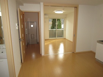 江田島市 2階建 築16年の居間写真