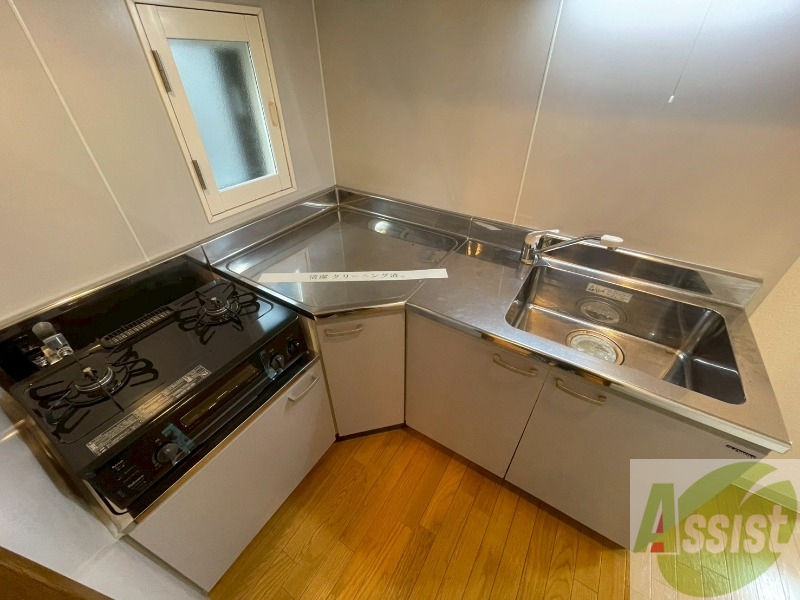 キッチン　キッチンはスペースも広々していて使いやすそうですよ！