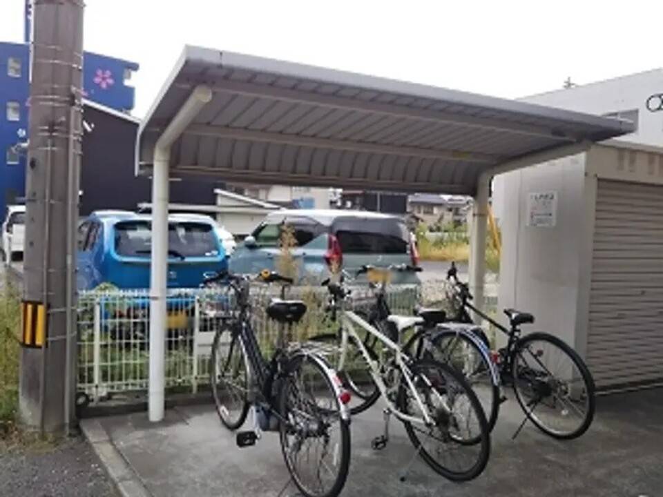 駐車場　駐輪場
