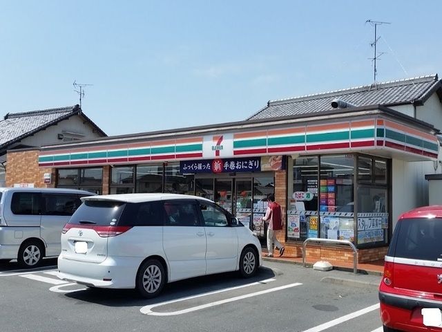コンビニ　セブンイレブン浜松馬郡店（コンビニ）まで350m