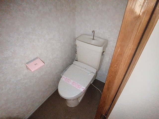 トイレ　2025年9月撮影※現況を優先します。